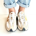 New Balance 327 Sneakers Donna Bianca E Sabbia