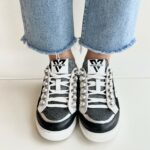 Emanuelle Vee Sneakers Donna Cavallino Nero Con Glitter E Maxi Cristalli