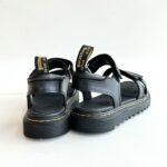 Dr. Martens Klaire J Sandalo Bambina Nero Con Velcro