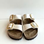 Birkenstock Arizona Donna Big Buckle In Birko Flor Pearl White