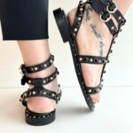 Ash Passion Sandalo Donna Nero Con Borchie Oro E Nere