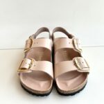 Birkenstock Milano Donna Big Buckle In Pelle Laccata Cipria