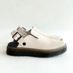 Dr. Martens Carlson Mules Donna In Camoscio Sand