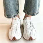 New Balance 327 Sneakers Donna Bianca Con Logo Maculato