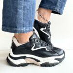 Ash Addict Sneakers Donna Nera Con Profili Bianchi