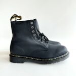 Dr. Martens 1460 Pascal Anfibio Uomo In Pelle Martellata Nera