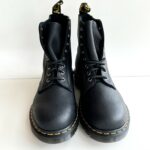Dr. Martens 1460 Pascal Anfibio Uomo In Pelle Martellata Nera
