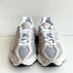 New Balance 9060 Sneakers Unisex Beige E Grigia