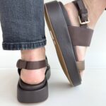 Emanuelle Vee Sandalo Donna Con Platform Marrone