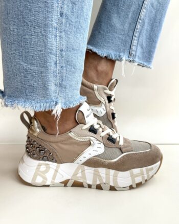 Voile Blanche Club Sneakers Donna Beige Con Borchie