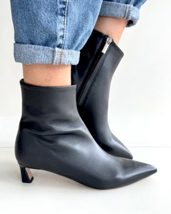 Bianca Di Tronchetto Donna Kitten Heel In Pelle Nera