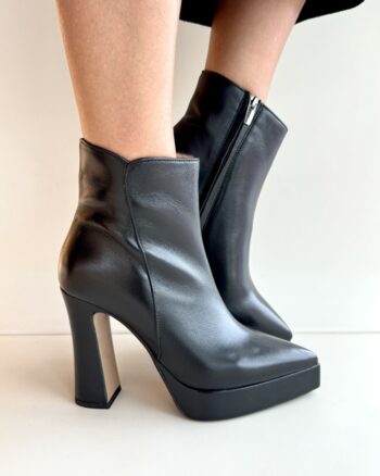 Matteo Pitti Tronchetto Donna Nero Con Plateau