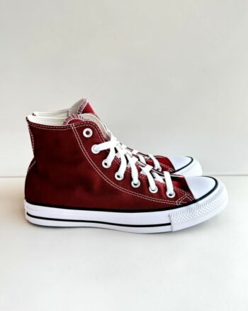Converse All Star Chuck Taylor In Canvas Bordeaux