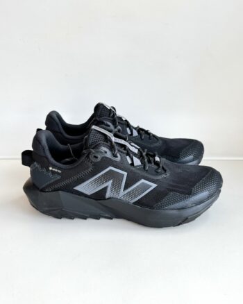 New Balance Sneakers Unisex Nera In Gore Tex