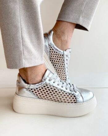 Emanuelle Vee Sneakers Donna Argento Con Lavorazione Forata In Rafia