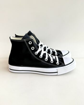 Converse All Star Chuck Taylor Alta In Canvas Nero