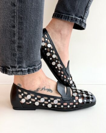 Ash Bali Mocassino Donna In Pelle Forata Nero Con Borchie Bottone Argento